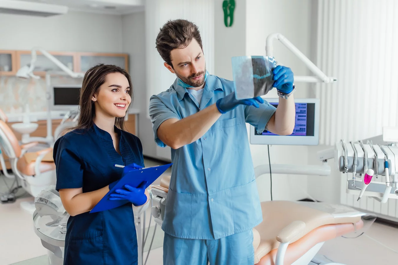 Oferty dla asystentek stomatologicznych